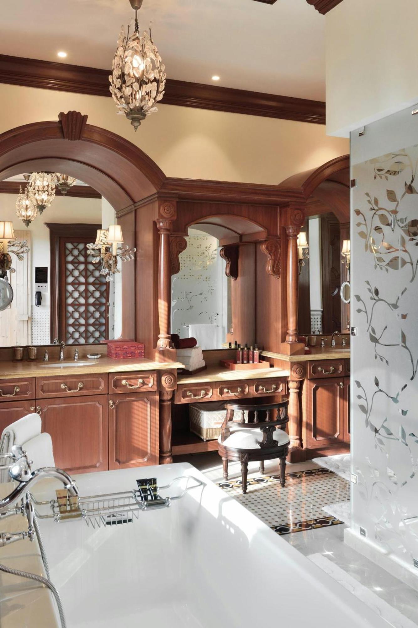 Itc Grand Bharat, A Luxury Collection Retreat, Gurgaon, New Delhi Capital Region Hotel Екстериор снимка